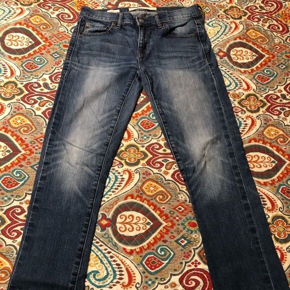 GAP Best Girlfriend Jeans EUC - Picture 1 of 4
